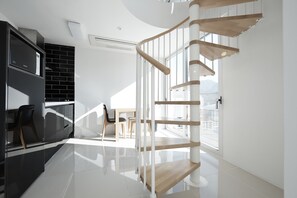 Room, Private Pool (The terrace) | In-room dining - Pool Villa Shiny River (Gapyeong)