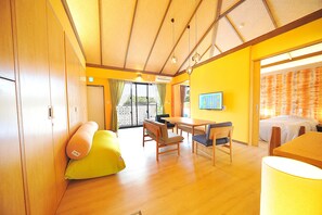 Ross Room | Living area - SUMU Villa (Nago)