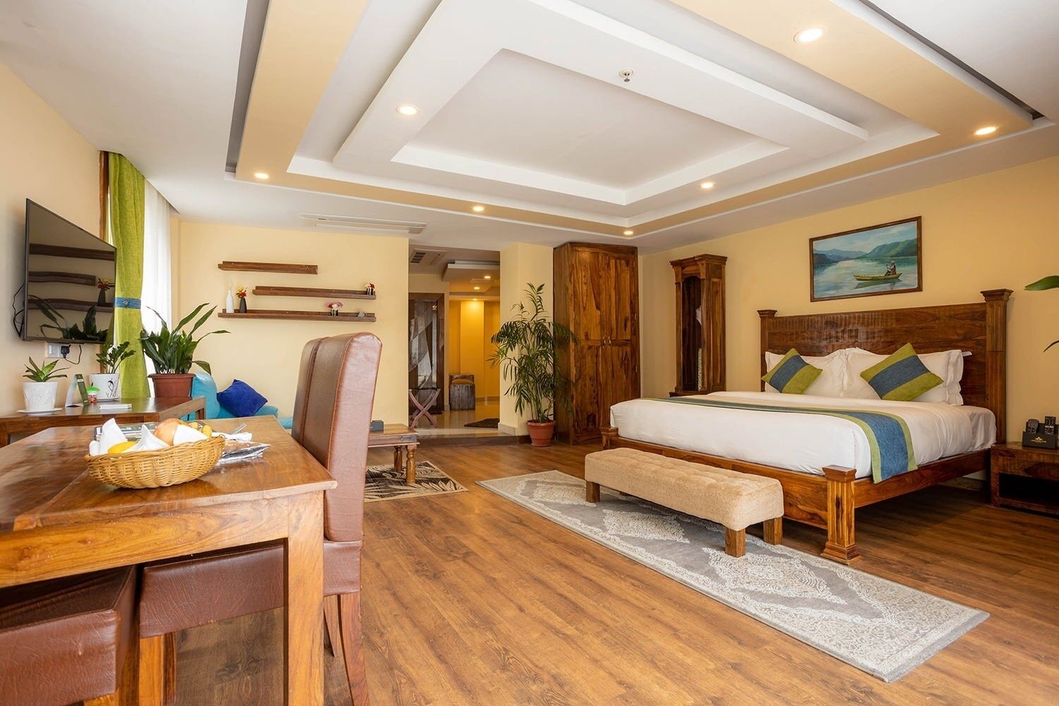 Safe på rommet, individuelt dekorert, individuelt innredet og skrivebord