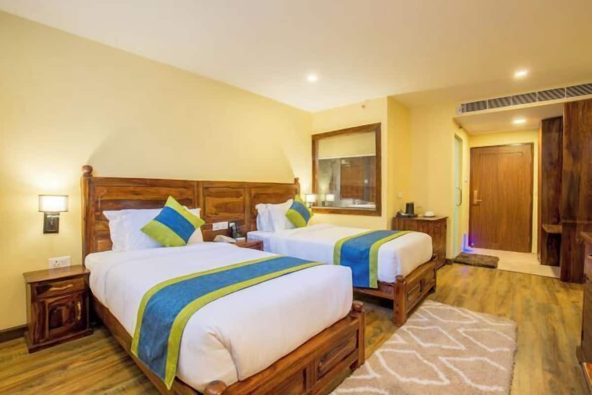 客房內保險箱、獨特裝潢、布置獨特、書桌