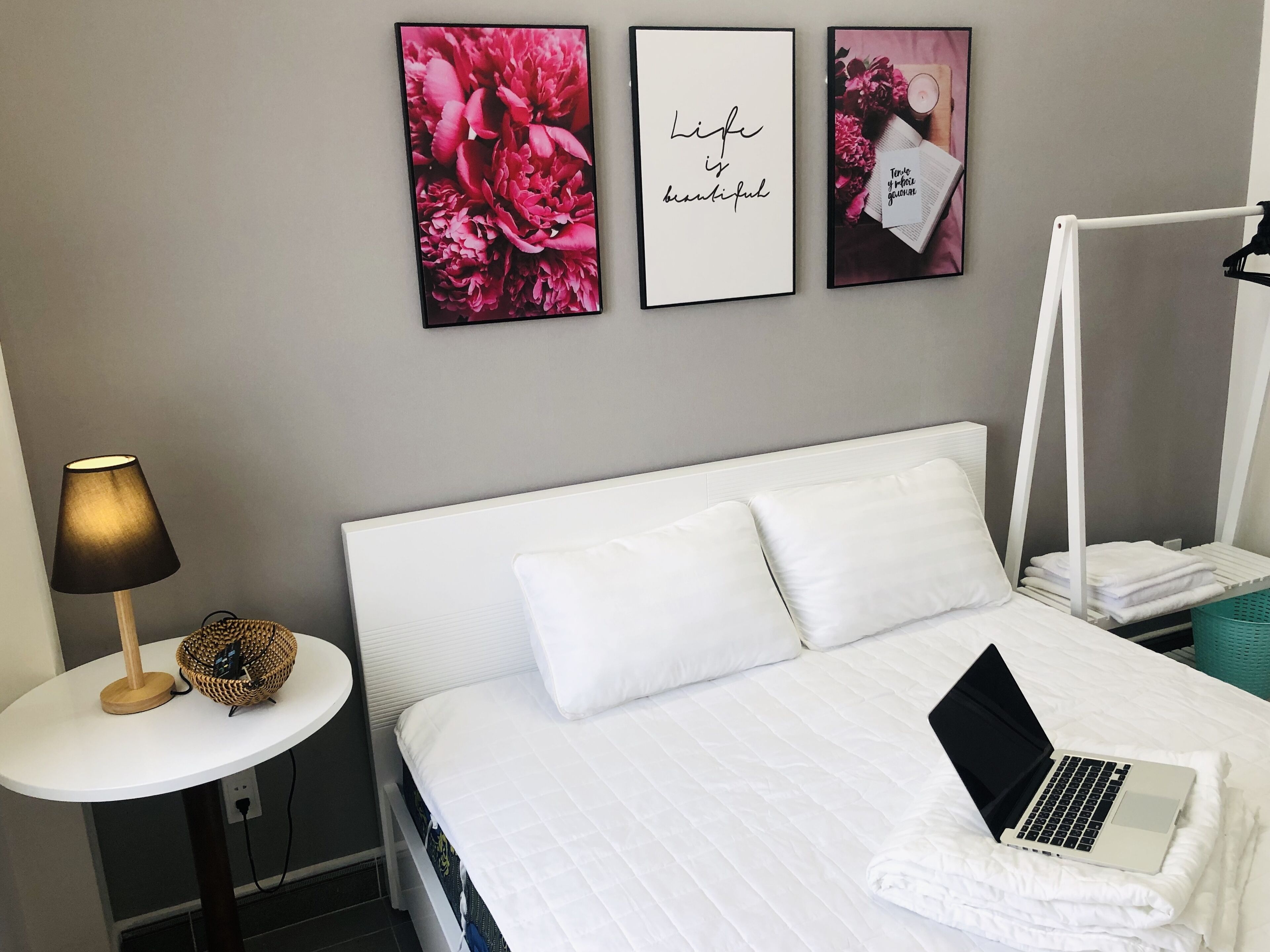 ミニバー、WiFi (無料)