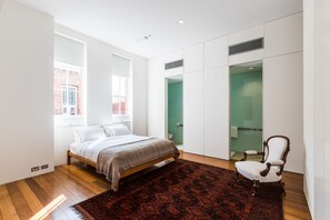 1 chambre, fer et planche à repasser, accès au Wi-Fi (inclus)