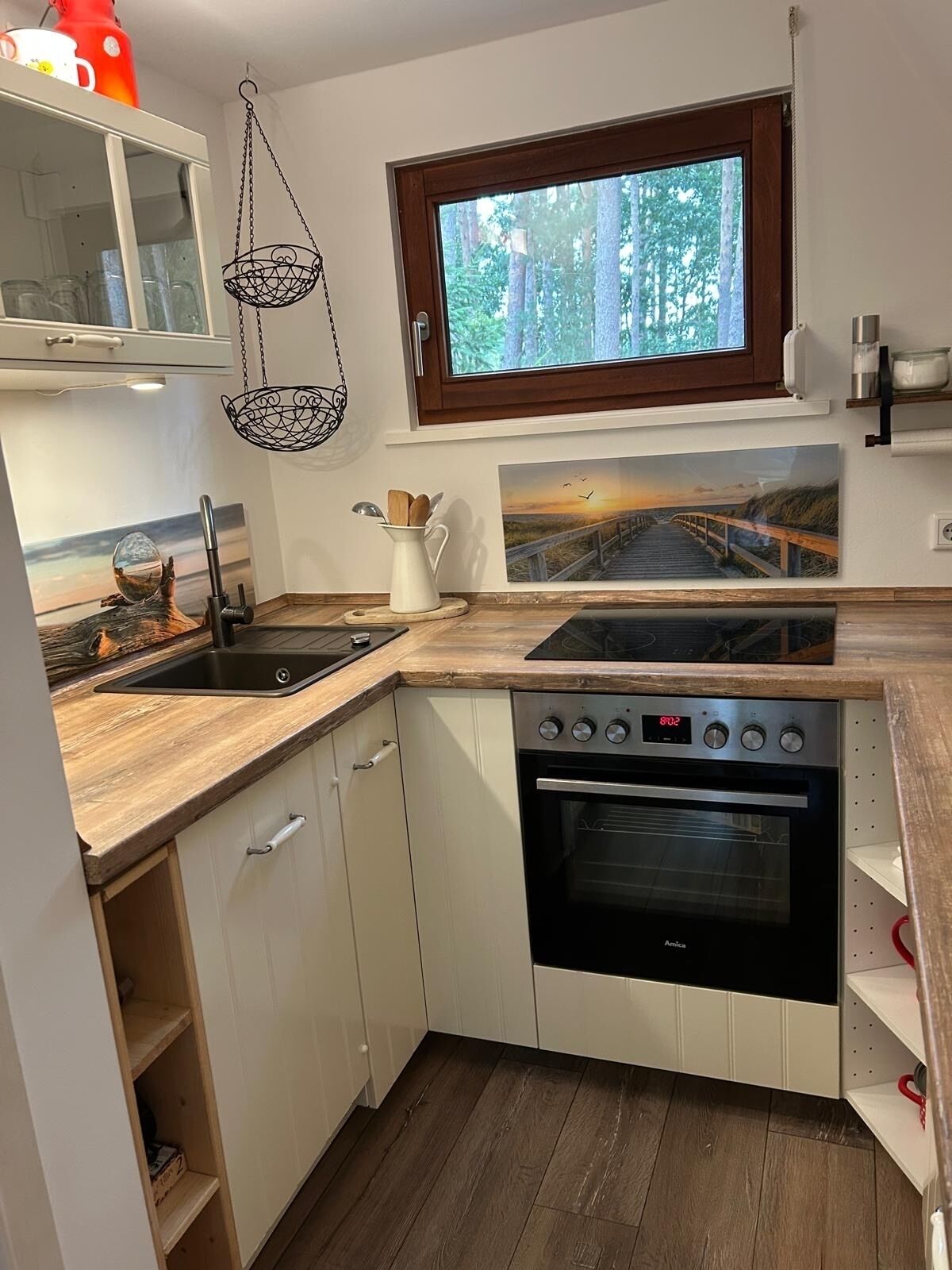 冰箱、微波炉、炉灶、洗碗机