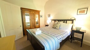 2 bedrooms - Redruth - 2 bedroom cottage situated in wandiligong (Wandiligong)