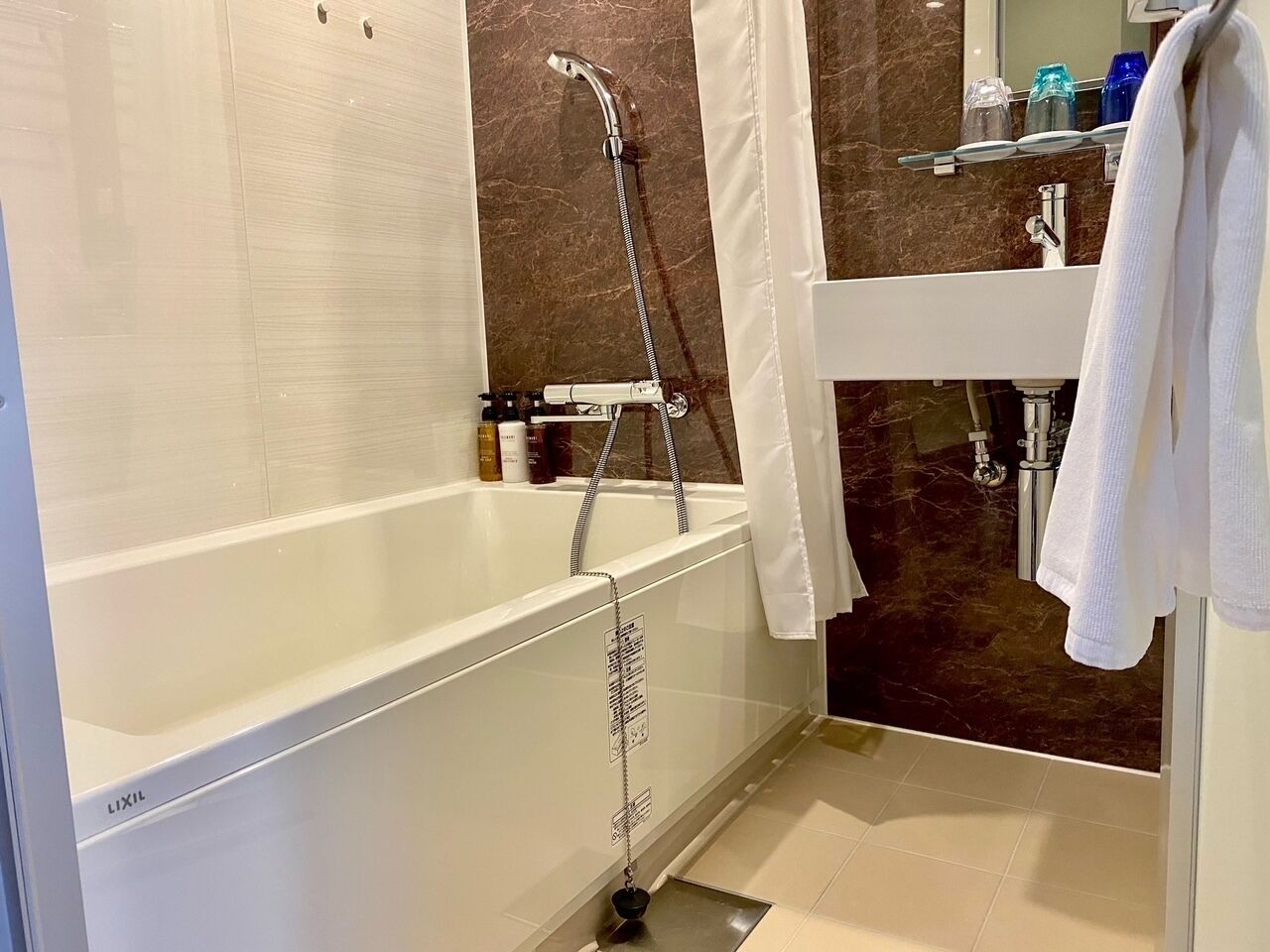 1 bedroom, minibar, in-room safe, blackout curtains