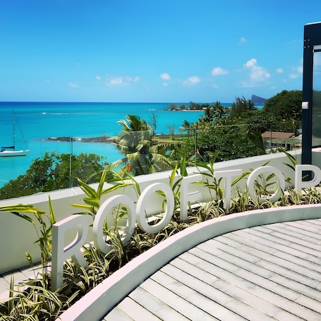 Rooftop terrace. Ocean V Hotel