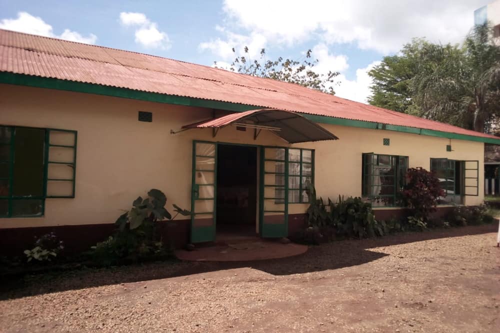 Canan Guest House