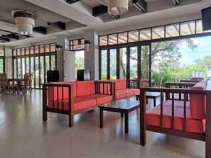 Sittområde i lobbyn