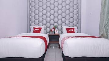 Standard Twin Room | Free WiFi, bed sheets