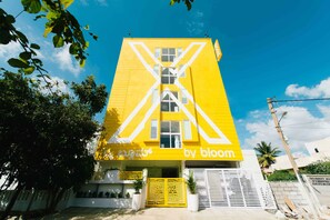 Πρόσοψη καταλύματος