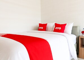 华丽双人房 | 免费 WiFi、床单