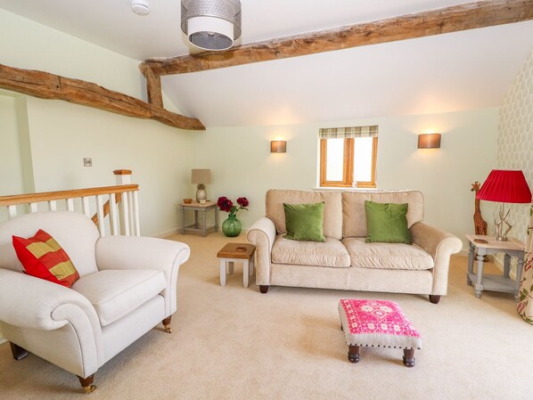 Casa de campo | Sala de estar | TV, DVD player