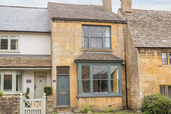 Cottage | Front of property