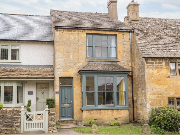 Cottage | Front of property