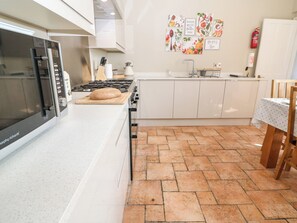 Cottage | Interior