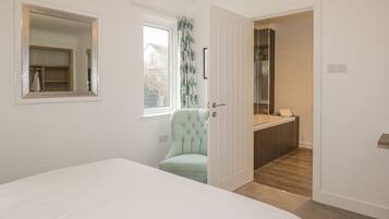 Cottage | 3 bedrooms, individually decorated, individually furnished, free WiFi