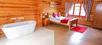 Ash Lodge