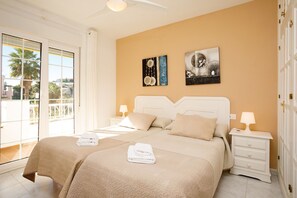 2 slaapkamers, een strijkplank/strijkijzer, gratis internet