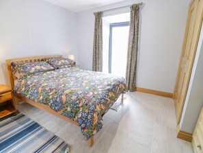 Cottage | 3 bedrooms, individually decorated, individually furnished, free WiFi - 7evern @ Porth Farm (Caersws)