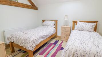 Cottage | 3 slaapkamers, individueel gedecoreerd, individueel gemeubileerd