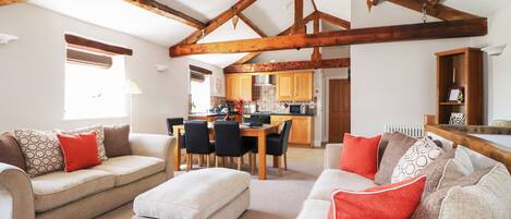 Cottage | Interior