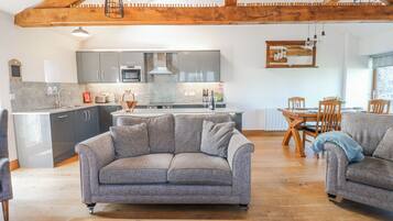 Cottage | Living area