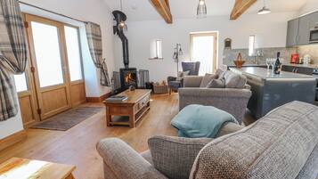 Cottage | Living area