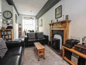 Living area - 2 Riverside Walk (Skipton)