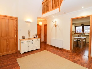 Cottage | Interior - Riverbank House (Roybridge)