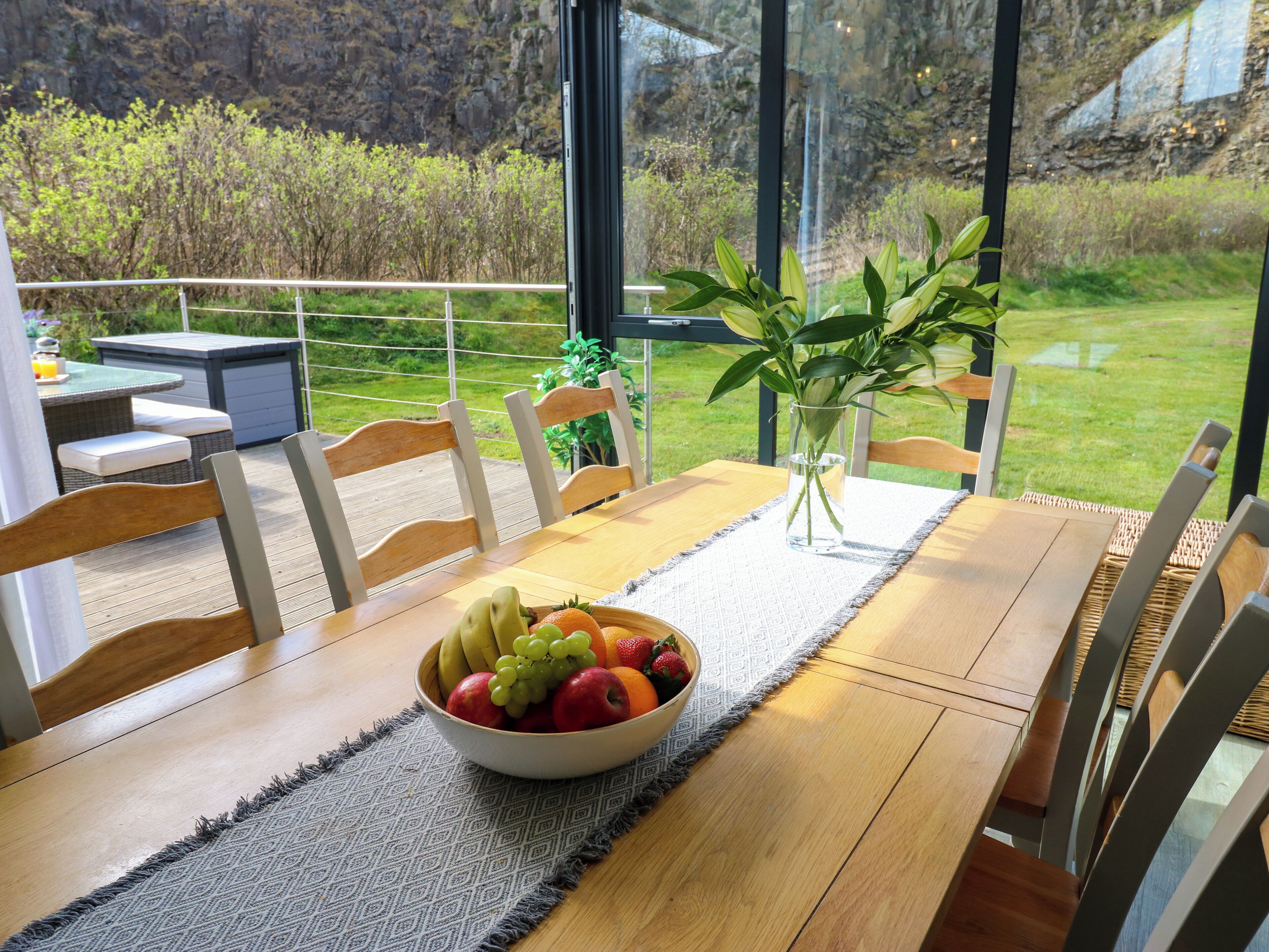 Cottage | Outdoor dining