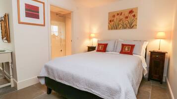 Cottage | 1 bedroom, individually decorated, individually furnished, free WiFi