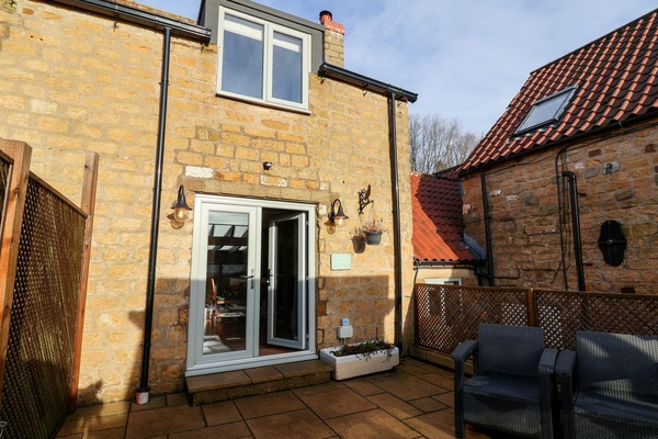 Cottage | Property grounds