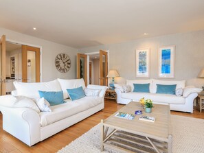 Cottage | Interior - Quayside, Dart Marina (Dartmouth)