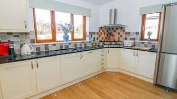 Cottage | Interior