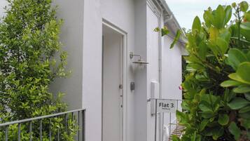 Cottage | Exterior detail