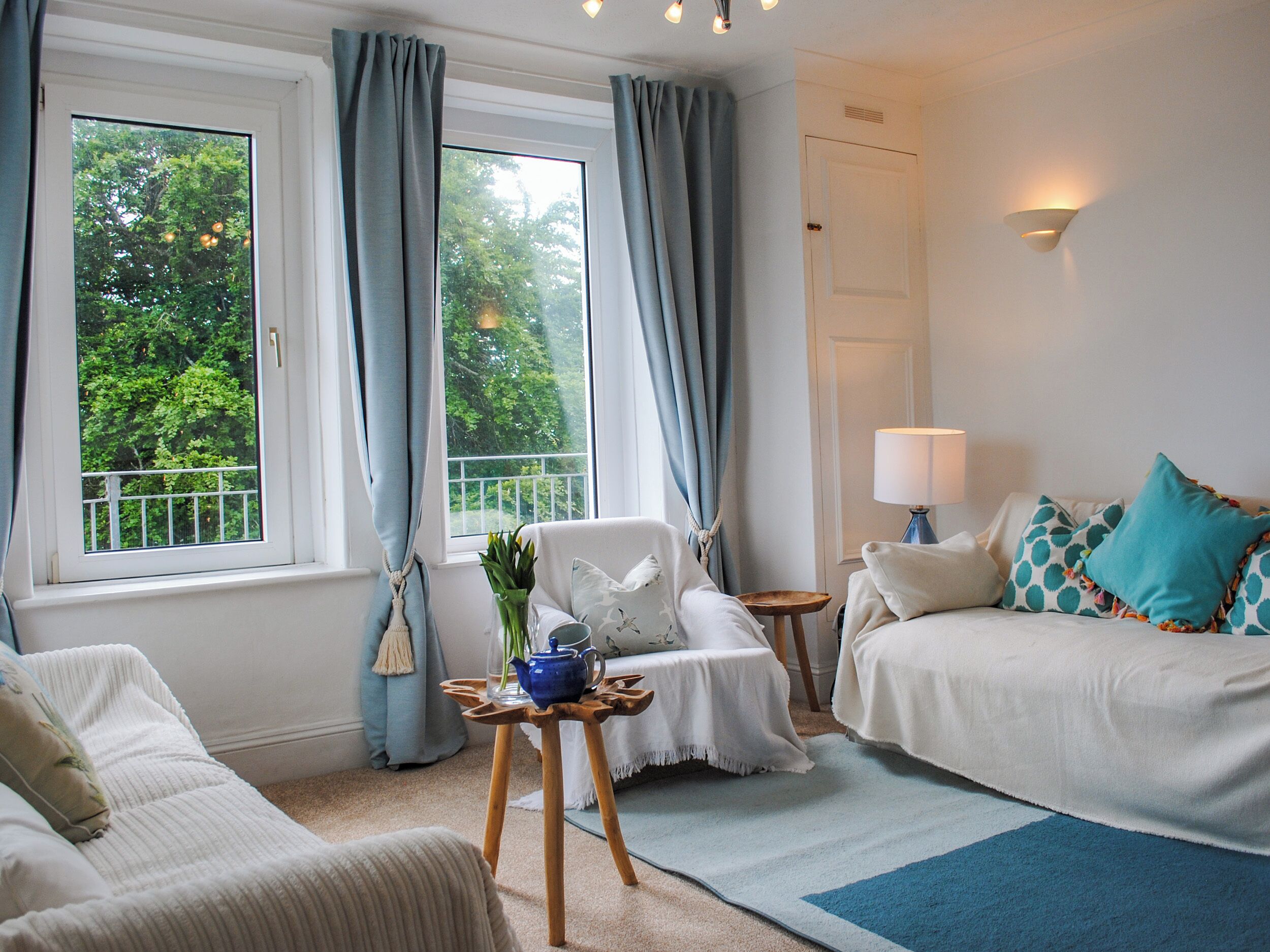 Cottage | Living area