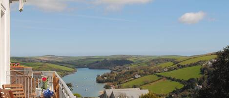 Cottage | Property grounds