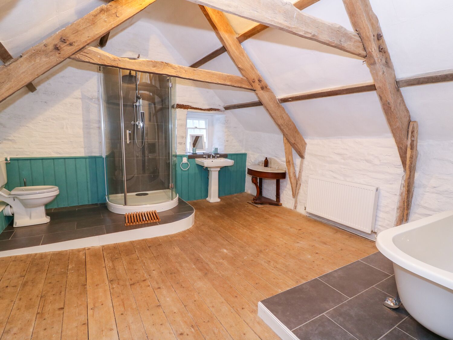 Cottage | Bathroom | Shower