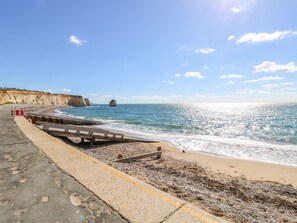 Cottage | Beach | Beach nearby
