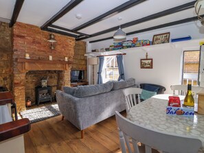 Casa de campo | Área de sala de estar | Televisión 