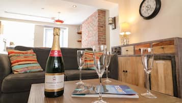 Cottage | Interior