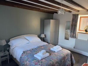 村舍 | 2 多间卧室、特色装修、特色家居、免费 WiFi