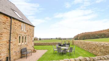 Cottage | Interior