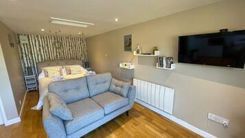 Cottage | 1 bedroom, individually decorated, individually furnished, free WiFi