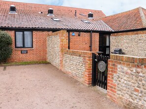 Cottage | Interior - Hitchens Cottage (Norwich)