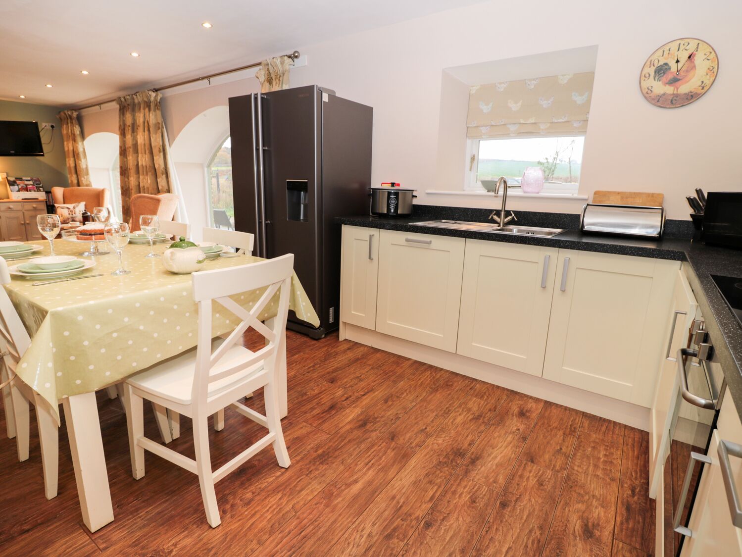 Cottage | Interior