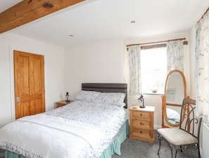 Cottage | 4 bedrooms, individually decorated, individually furnished, free WiFi - Plas Cefn Mawr (Llanfairpwllgwyngyll)