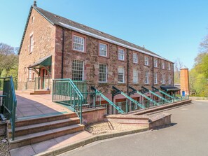 Exterior - 12 Keathbank Court (Blairgowrie)