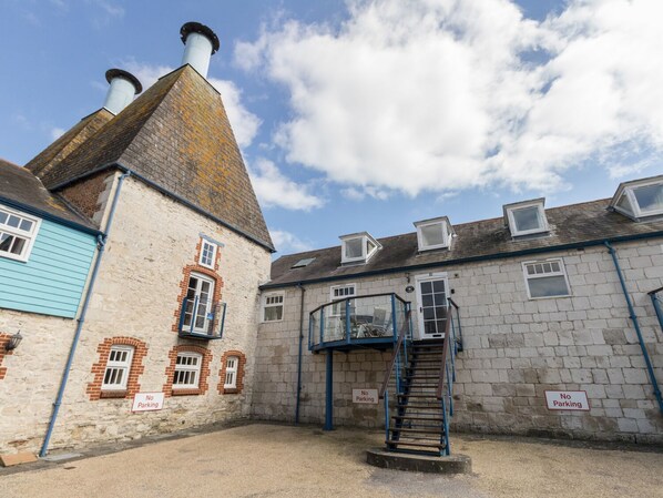 Exterior - George's House (Weymouth)