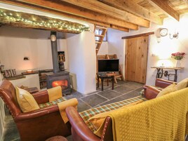 Cottage | Interior